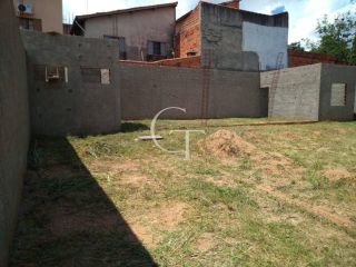 Lote / Terreno de Bairro Para Vender no bairro Parque São Camilo em Itu