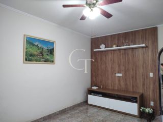 Casa Para Vender com 03 quartos 01 suíte no bairro Vila Nova em Itu