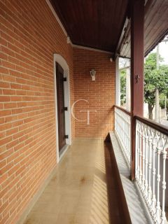 Casa Para Vender com 03 quartos 01 suíte no bairro Vila Nova em Itu