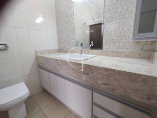 Casa Para Vender com 03 quartos 01 suíte no bairro Vila Nova em Itu