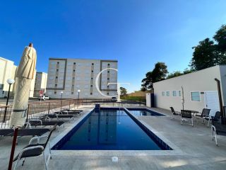 Apartamento à Venda no Condomínio Residencial La Castelle com 2 Dormitórios e com  Elevador