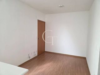 Apartamento à Venda no Condomínio Residencial La Castelle com 2 Dormitórios e com  Elevador