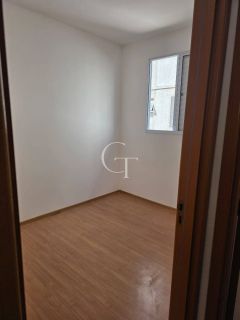 Apartamento à Venda no Condomínio Residencial La Castelle com 2 Dormitórios e com  Elevador