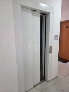 Apartamento à Venda no Condomínio Residencial La Castelle com 2 Dormitórios e com  Elevador