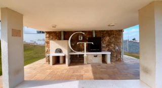 Casa térrea com piscina Condomínio Residencial Central Parque -Salto -SP