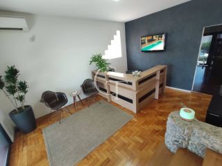 Casa Comercial Mobiliada para Locação no Bairro Brasil em Itu | Escritório Pronto com 5 Salas, Ar-Condicionado e Sistema de Segurança