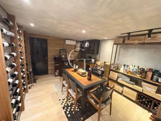 Casa Térrea de Alto Padrão à Venda no Reserva Saint Paul em Itu | 3 Suítes, Rooftop, Piscina, Sauna e Adega