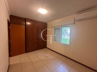 Casa para Alugar com 3 Quartos sendo 1 suíte | Piscina | Condomínio Chácaras Flora