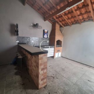 Casa Térrea à Venda