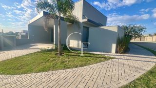 Casa Térrea à Venda no Condomínio Mont Blanc em Itu | 3 Suítes, Piscina e Esquina