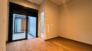 Casa Térrea à Venda no Condomínio Mont Blanc em Itu | 3 Suítes, Piscina e Esquina