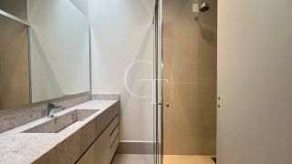 Casa Térrea à Venda no Condomínio Mont Blanc em Itu | 3 Suítes, Piscina e Esquina