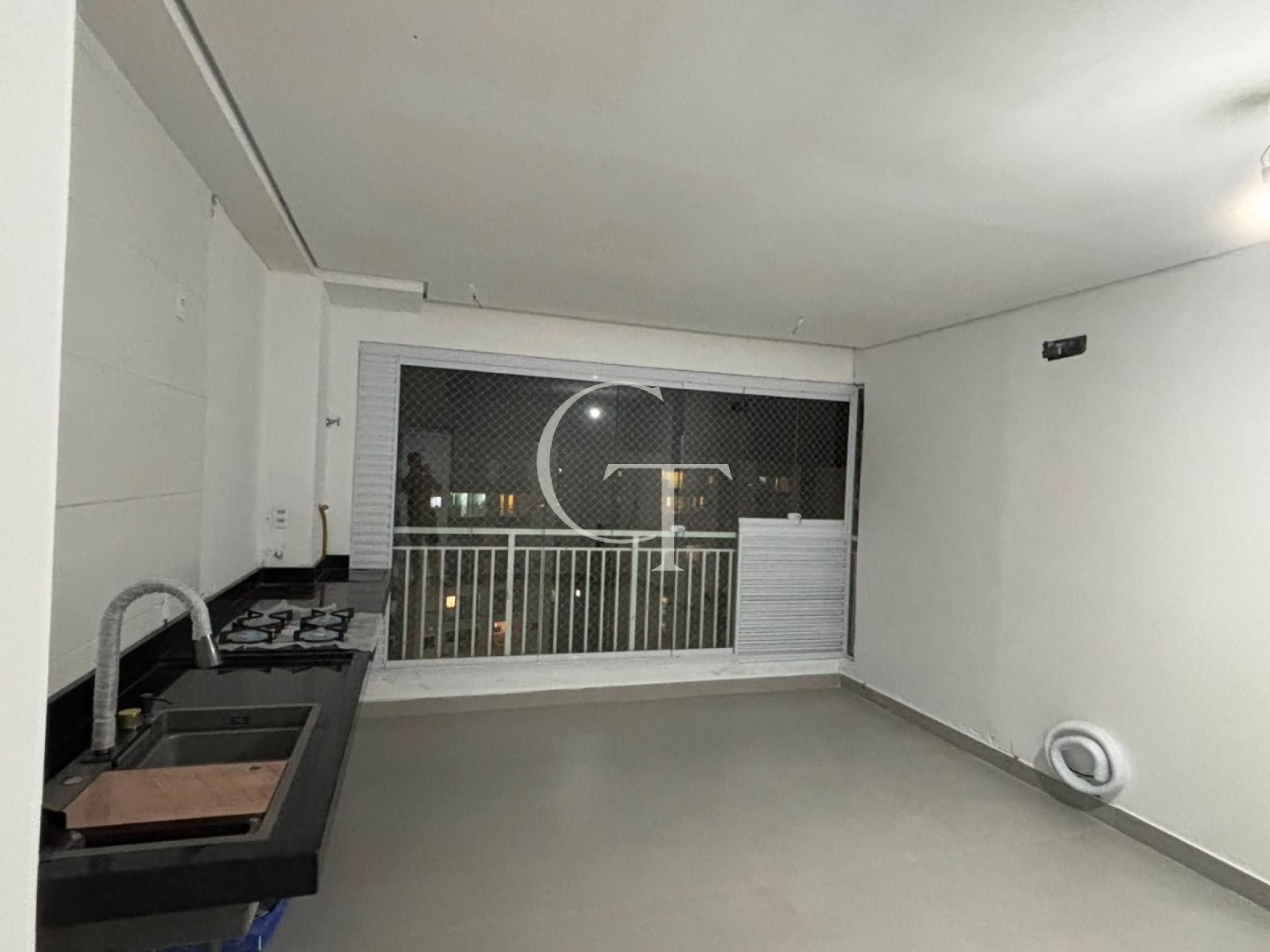Apartamento à Venda no Maxim Home Club em Itu | Último Andar, 2 Quartos, Suíte e Vaga Livre