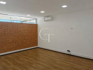 Sala Comercial de 33 m² com Ar-Condicionado na Vila Nova