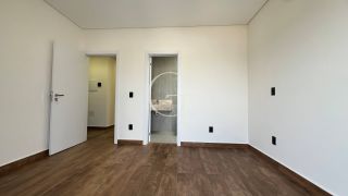 Casa à Venda no Residencial Mont Blanc em Itu | 3 Suítes, Piscina com Sauna e Espaço Gourmet