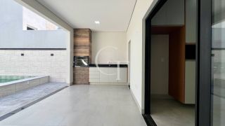 Casa Térrea à Venda no Condomínio Mont Blanc em Itu | 3 Suítes, Piscina e Espaço Gourmet