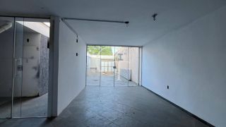 Imóvel Comercial para Alugar na Vila Nova em Itu | 141 m², Vitrine e Vários Ambientes | Próximo ao Centro