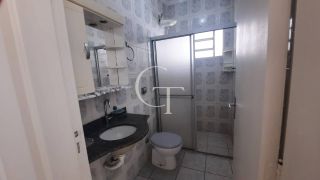 Casa para locacao com 3 Dormitórios, Suíte e 2 Vagas em Excelente Localização