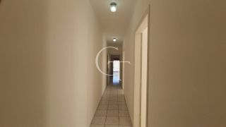 Casa para locacao com 3 Dormitórios, Suíte e 2 Vagas em Excelente Localização