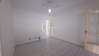 Casa para locacao com 3 Dormitórios, Suíte e 2 Vagas em Excelente Localização