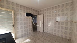 Casa para locacao com 3 Dormitórios, Suíte e 2 Vagas em Excelente Localização