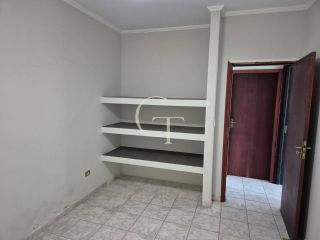 Casa à Venda no Jardim Corazza em Itu com 2 Dormitórios e 3 Vagas aceita veiculo na negociacao
