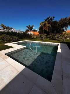 Casa térrea à venda no Campos de Santo Antônio II em Itu com 3 suítes, 320 m² e energia fotovoltaica