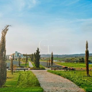 Casa térrea à venda no Campos de Santo Antônio II em Itu com 3 suítes, 320 m² e energia fotovoltaica