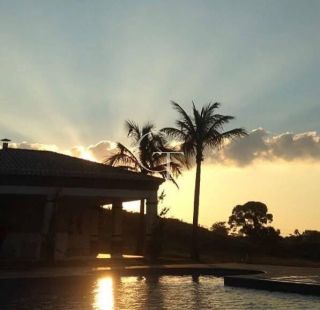 Casa térrea à venda no Campos de Santo Antônio II em Itu com 3 suítes, 320 m² e energia fotovoltaica