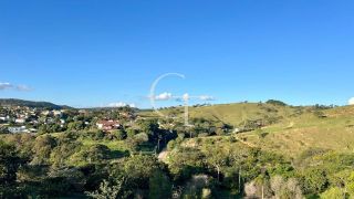 Casa térrea à venda no Campos de Santo Antônio II em Itu com 3 suítes, 320 m² e energia fotovoltaica