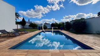 Casa Térrea Mobiliada para Locação no Parque Ytu Xapada em Itu | 4 Suítes, Piscina e 1.000 m²