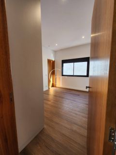 Casa à venda no Condomínio Central Parque em Salto | 3 suítes, espaço gourmet e SPA