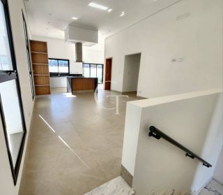 Casa à venda no Condomínio Central Parque em Salto | 3 suítes, espaço gourmet e SPA