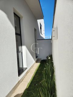 Casa à venda no Condomínio Central Parque em Salto | 3 suítes, espaço gourmet e SPA