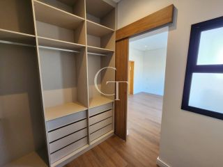 Casa à venda no Condomínio Central Parque em Salto | 3 suítes, espaço gourmet e SPA