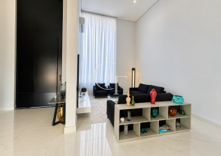 Casa de alto padrão à venda Mobiliada no Parque Xapada em Itu com 6 suítes, piscina, cinema e 740 m²
