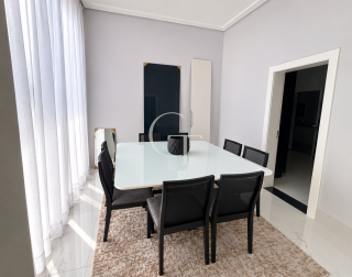 Casa de alto padrão à venda Mobiliada no Parque Xapada em Itu com 6 suítes, piscina, cinema e 740 m²