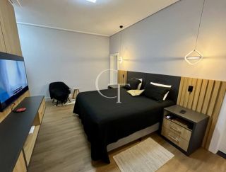Casa de alto padrão à venda Mobiliada no Parque Xapada em Itu com 6 suítes, piscina, cinema e 740 m²