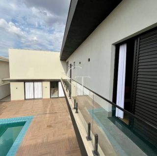 Casa de alto padrão à venda Mobiliada no Parque Xapada em Itu com 6 suítes, piscina, cinema e 740 m²