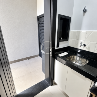 Casa de alto padrão à venda Mobiliada no Parque Xapada em Itu com 6 suítes, piscina, cinema e 740 m²