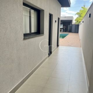 Casa de alto padrão à venda Mobiliada no Parque Xapada em Itu com 6 suítes, piscina, cinema e 740 m²
