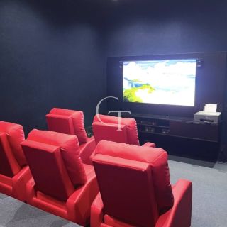 Casa de alto padrão à venda Mobiliada no Parque Xapada em Itu com 6 suítes, piscina, cinema e 740 m²