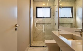 Casa à venda no Villas do Golfe em Itu com 4 suítes, elevador e piscina