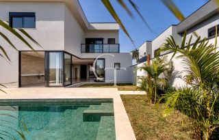 Casa à venda no Villas do Golfe em Itu com 4 suítes, elevador e piscina