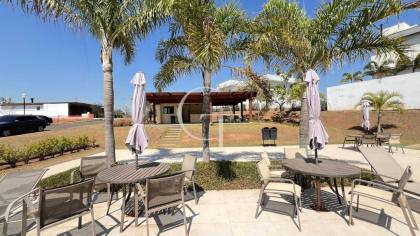 Casa à venda no Villas do Golfe em Itu com 4 suítes, elevador e piscina