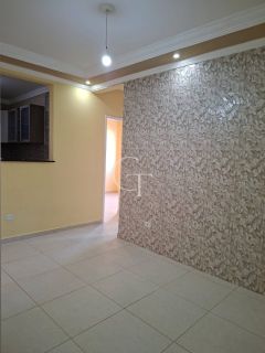 Apartamento térreo com quintal coberto em Itu no Ilha de Murano