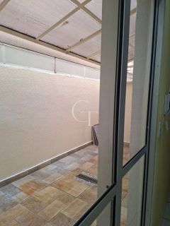 Apartamento térreo com quintal coberto em Itu no Ilha de Murano