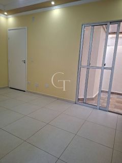 Apartamento térreo com quintal coberto em Itu no Ilha de Murano