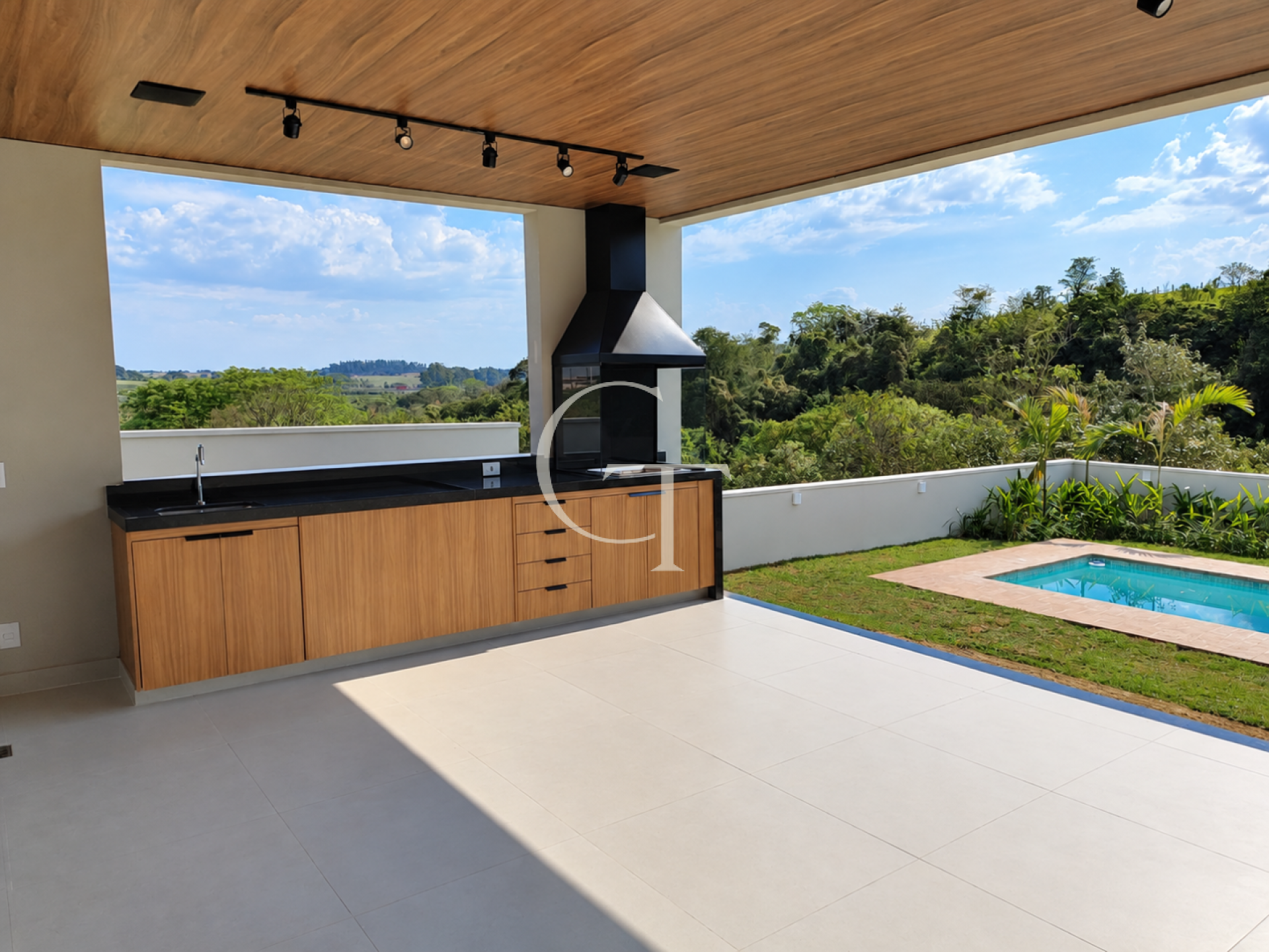 Casa Nova à Venda no Condomínio Mirante dos Ypês em Salto | 3 Suítes, Piscina e Vista para Área de Preservação