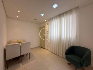 Apartamento reformado no Condomínio Ilha de Murano